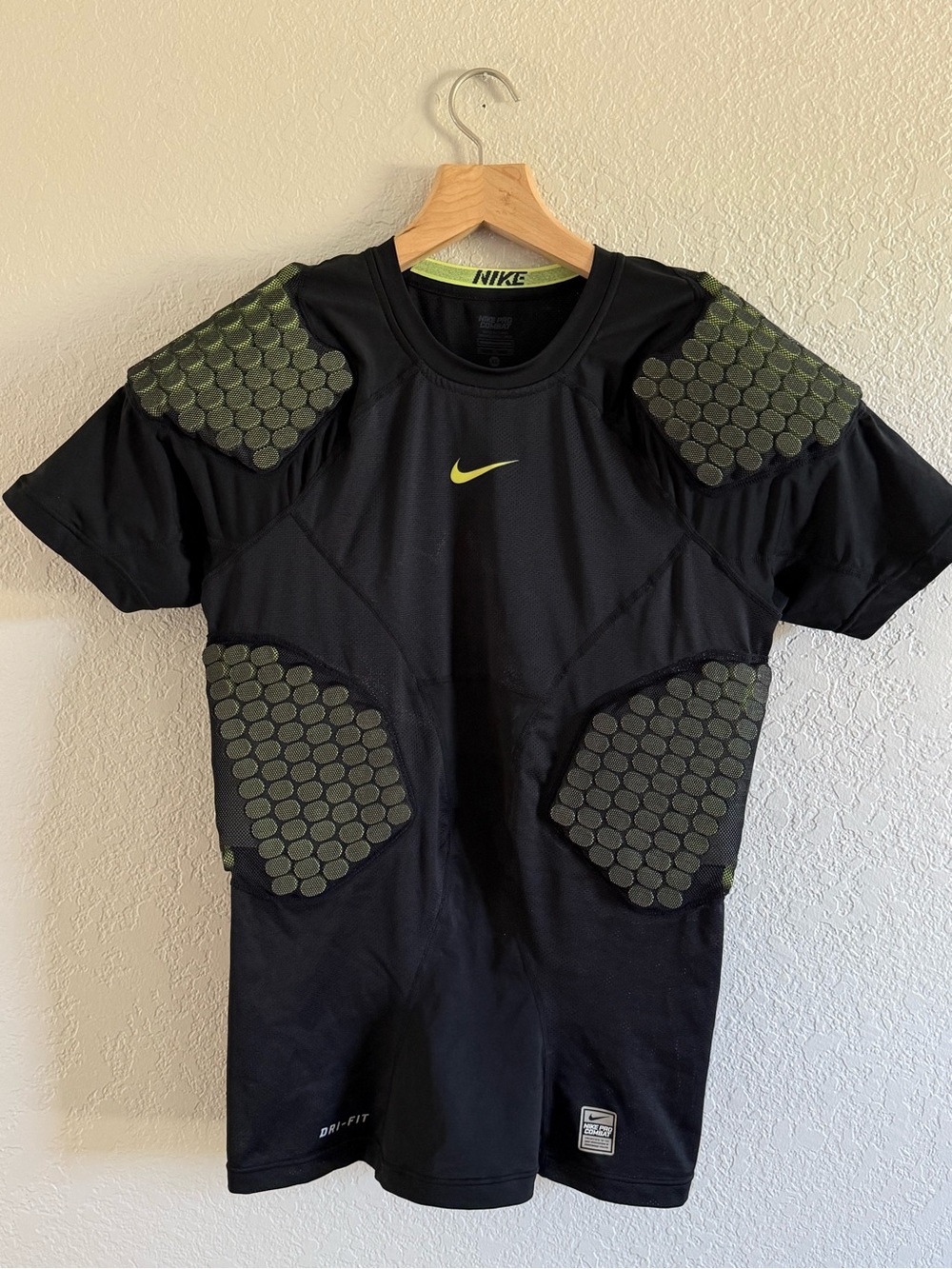 Nike Pro Combat Dri-FIT Padded Football Compression Shirt Men's XL